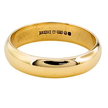 9ct gold 4.4g Wedding Ring size T